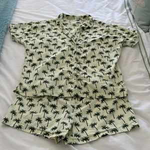 Uniqlo short palm tree pajama set M